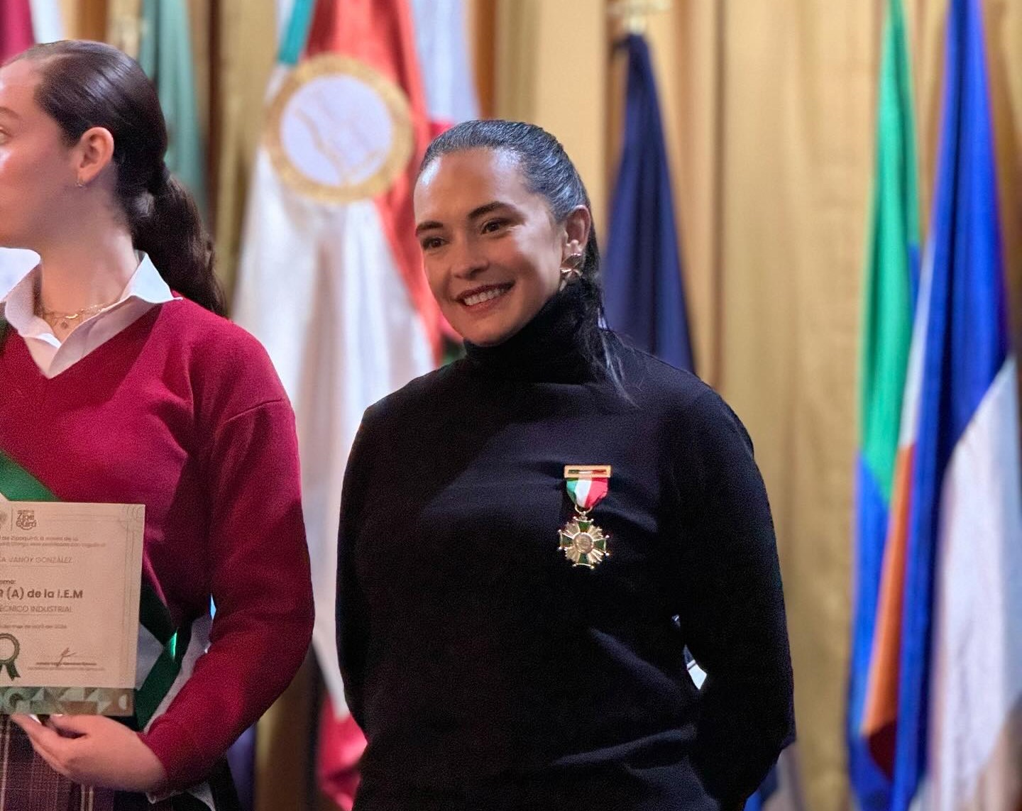 Posesionados personeros y contralores estudiantiles de Zipaquira2