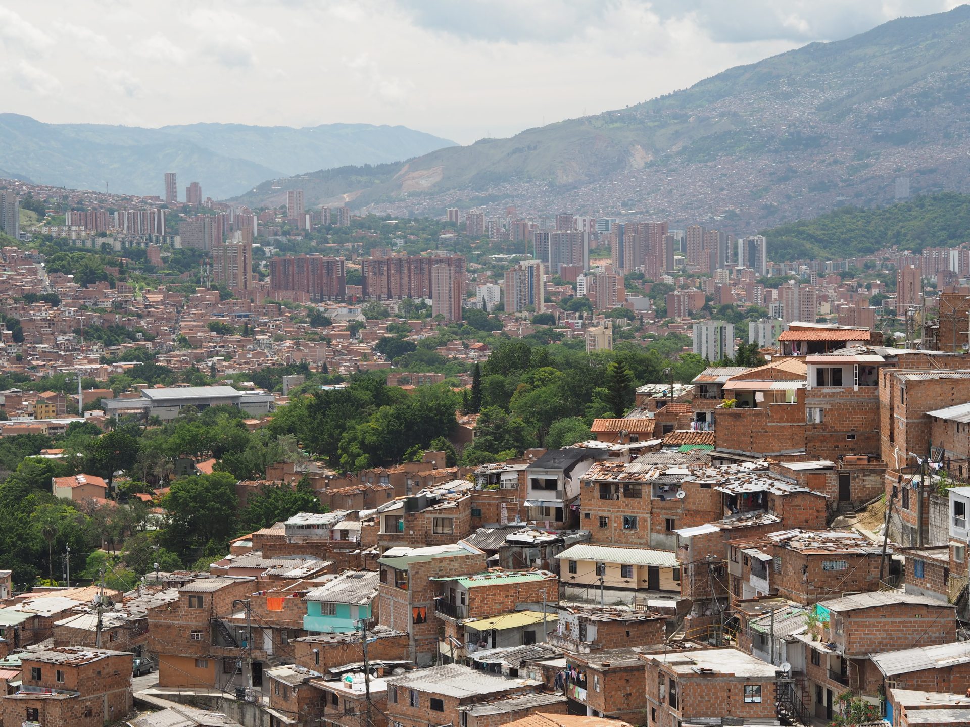 aerial shot of caracas venezuela 2023 11 27 05 24 05 utc