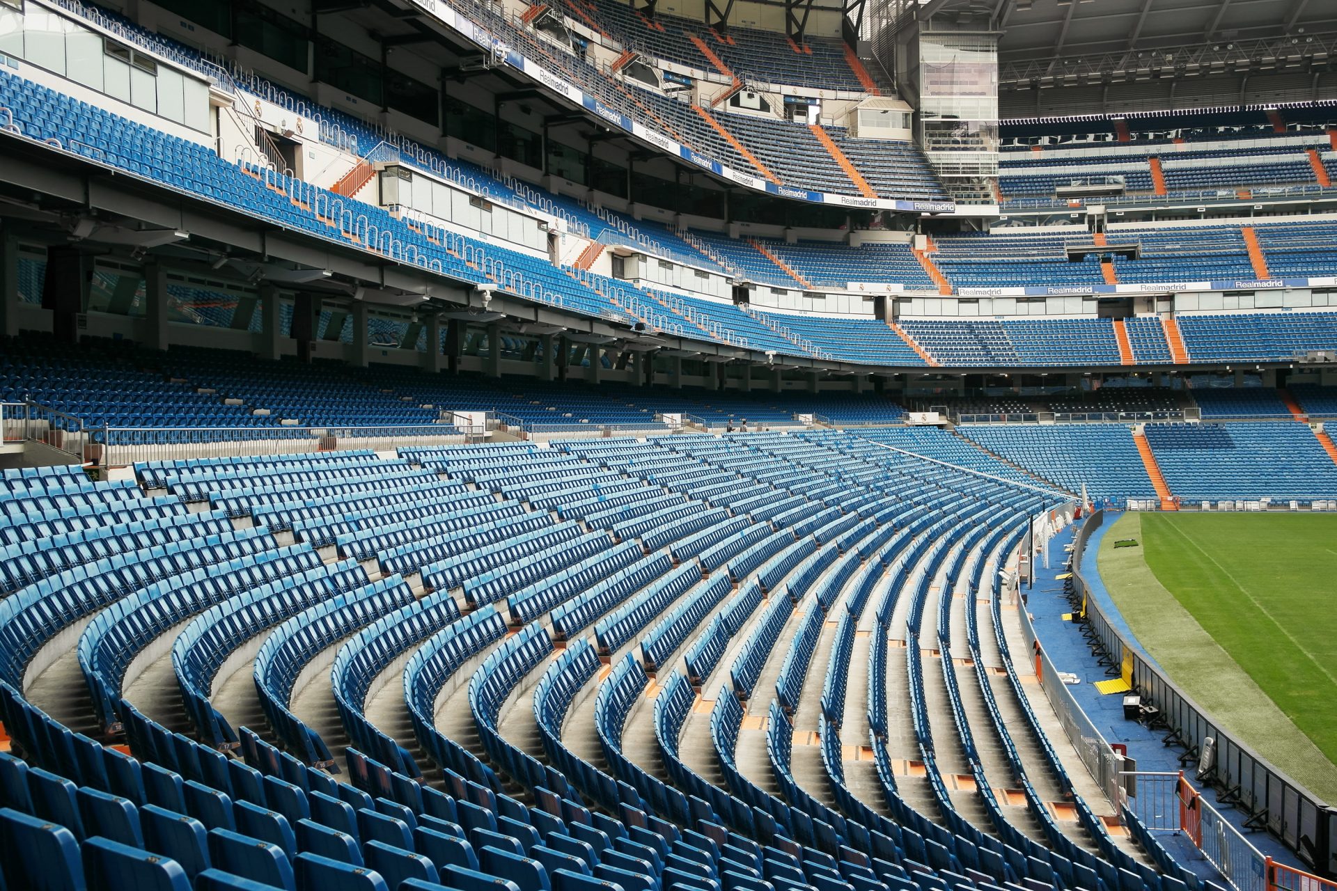 empty football stadium 2023 11 27 05 11 26 utc