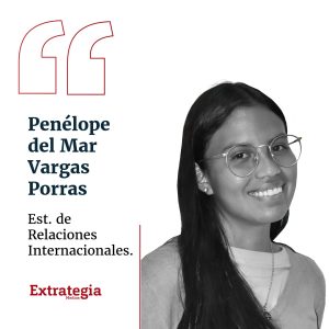 2127 Pieza Opinion elegida Mesa de trabajo 8