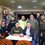 Alcalde de Tocancipa celebra cumpleanos de carabinero durante operativo nocturno