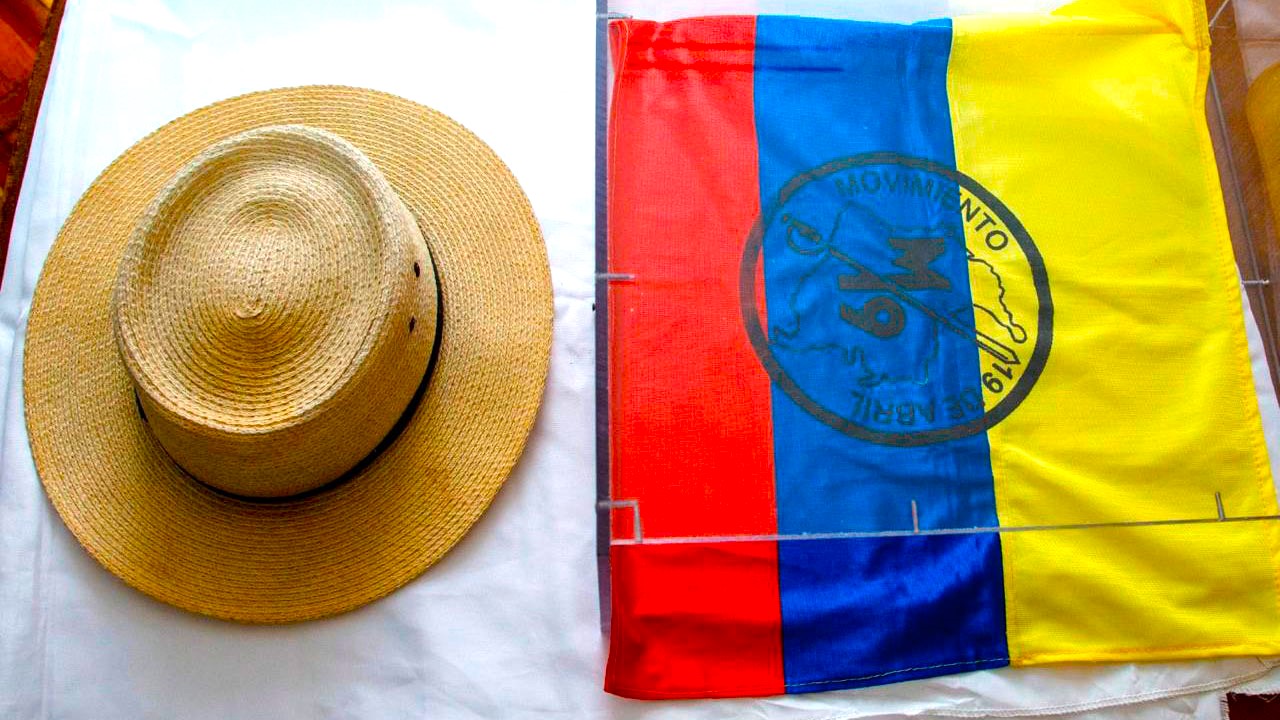 Gustavo Petro declara sombrero de Carlos Pizarro como Patrimonio Cultural de Colombia2