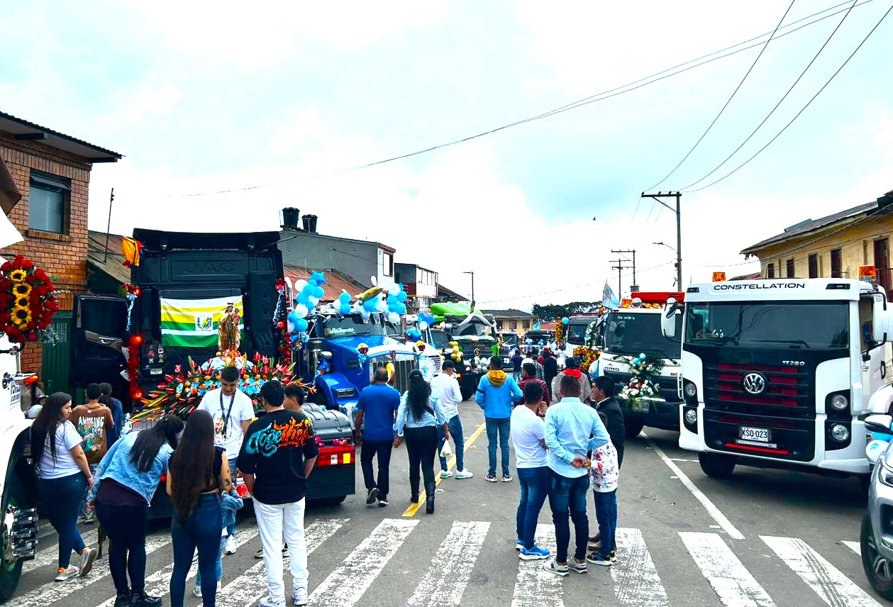 El municipio de Alban celebro la festividad en honor a la Virgen del Carmen1