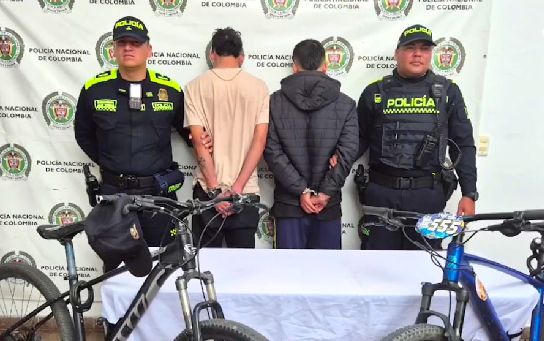 Policia de Cajica captura a dos delincuentes por atraco a mano armada 1