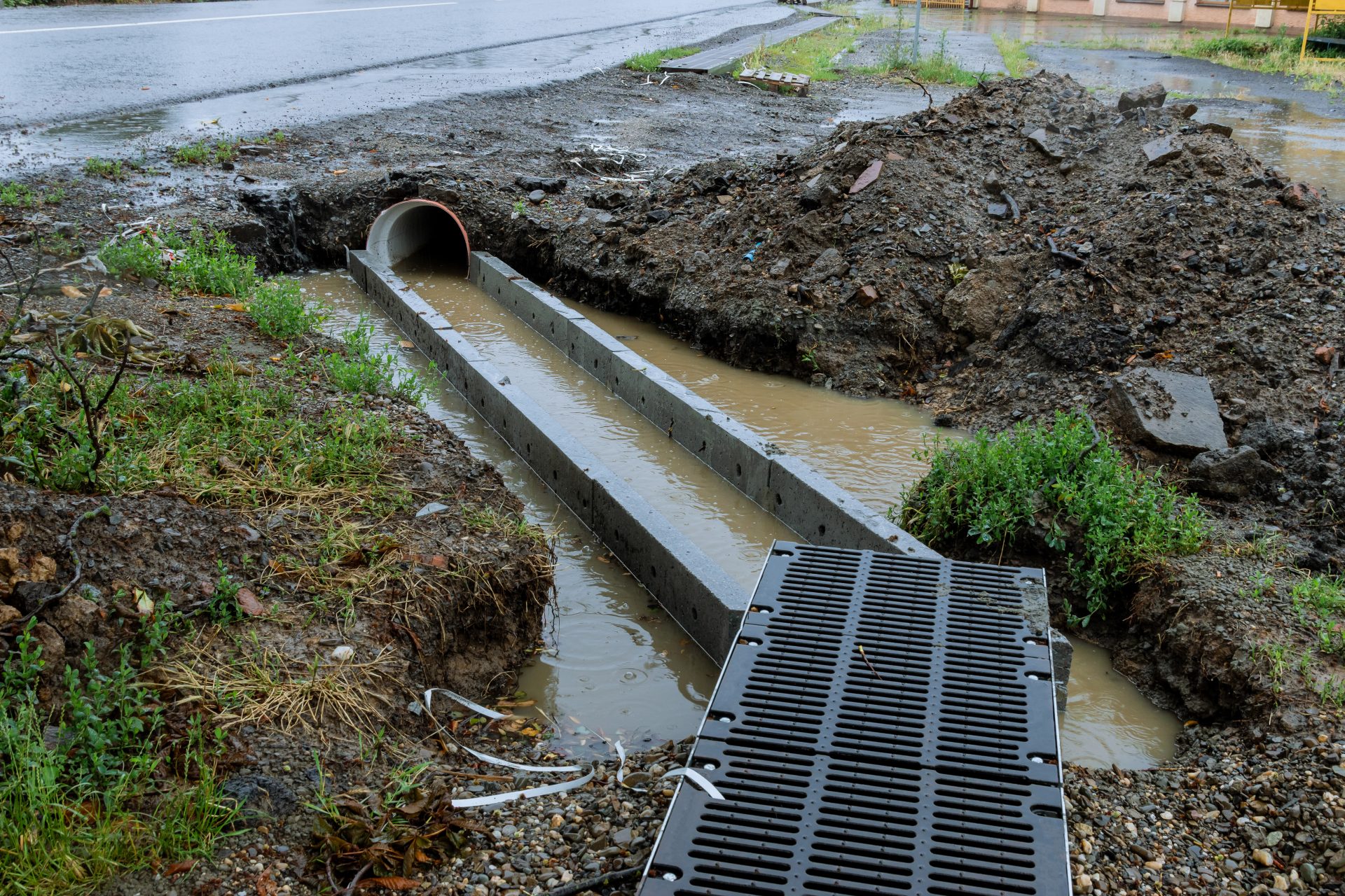 overflowing canal caused a flood in neighborhood 2024 01 23 21 08 50 utc