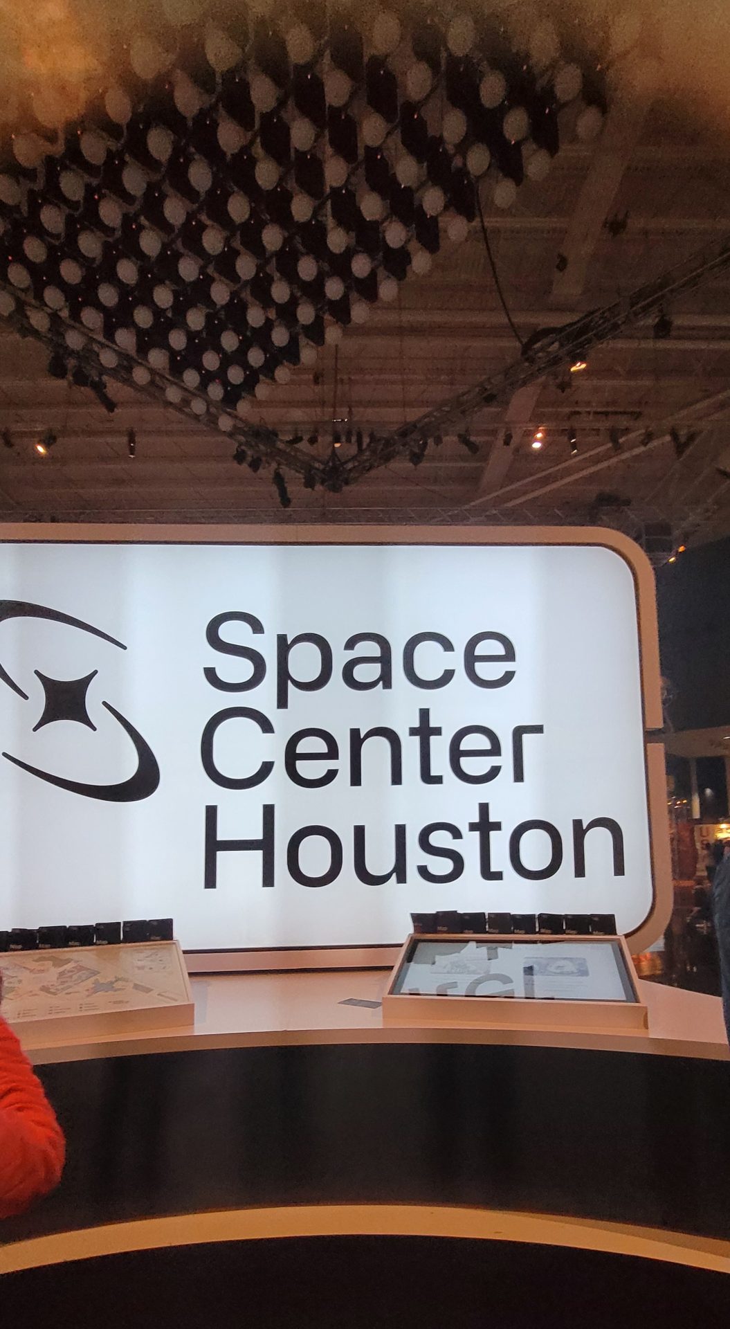 Recorriendo el corazón de la exploración espacial: Una visita al Houston Space Center de la NASA
