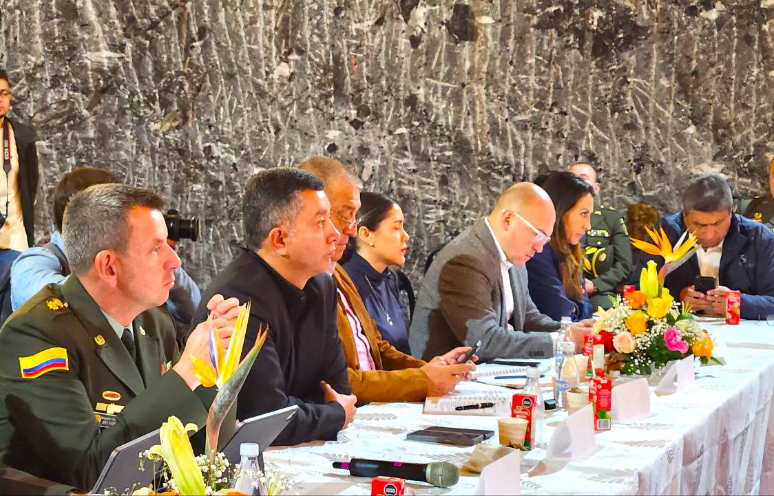 Alcalde de Chia Leonardo Donoso y otros alcaldes locales piden la continuidad de REMSA 2