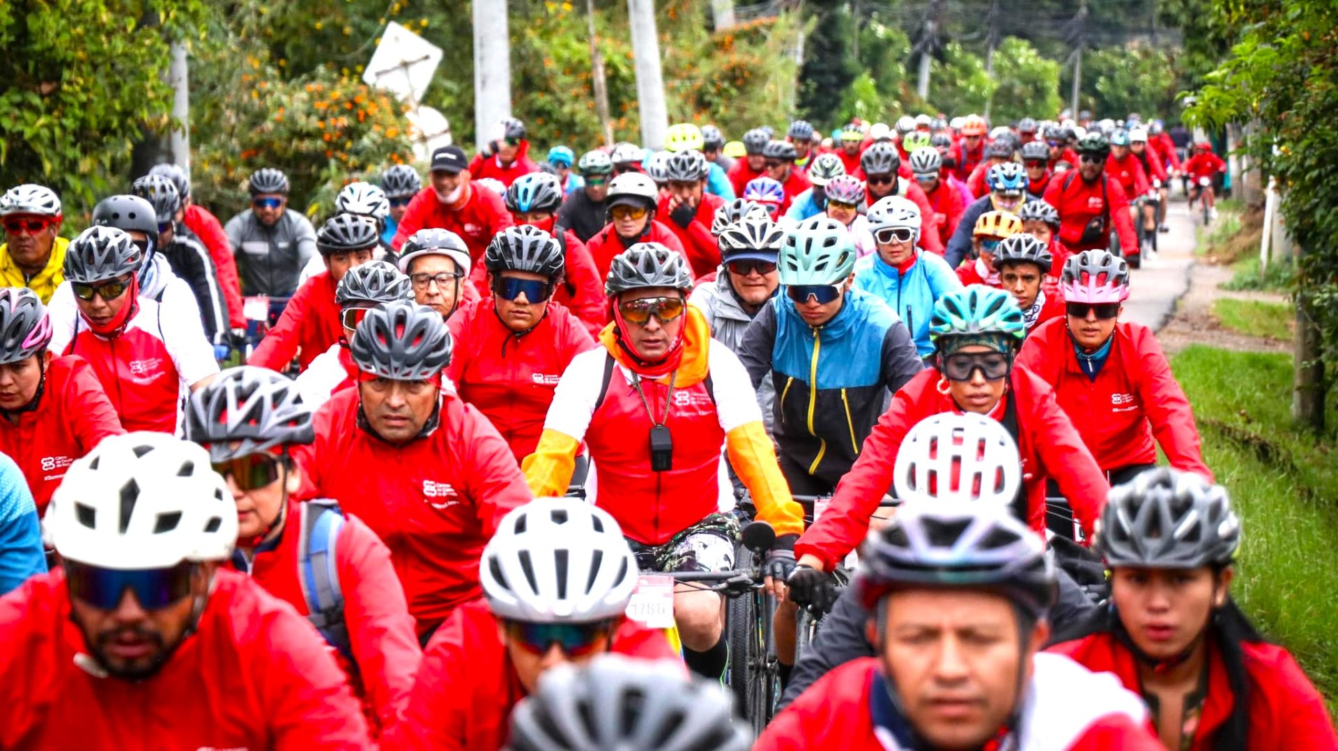 Cientos de ciclistas recorrieron Chia Tenjo y Tabio Pedaleando por Cundinamarca2