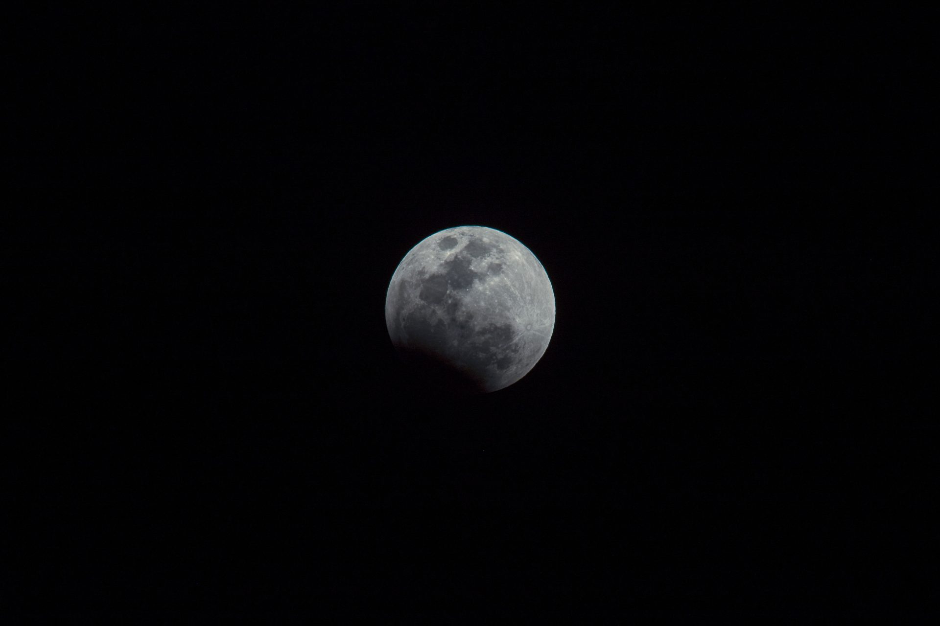 total lunar eclipse 2023 11 27 05 12 55 utc