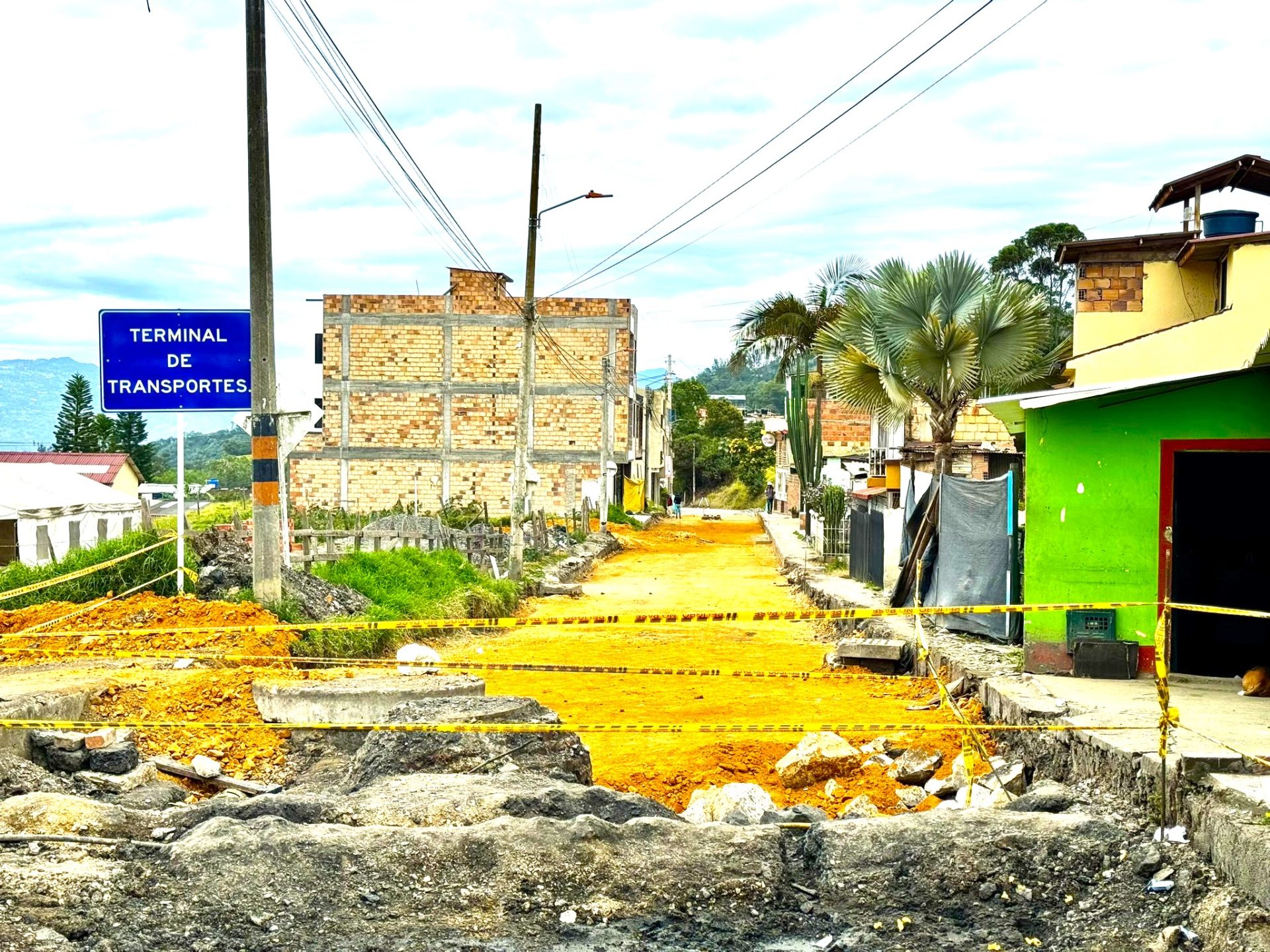 Avanzan las obras de pavimentacion en Choachi mejorando la movilidad y conexion regional 1