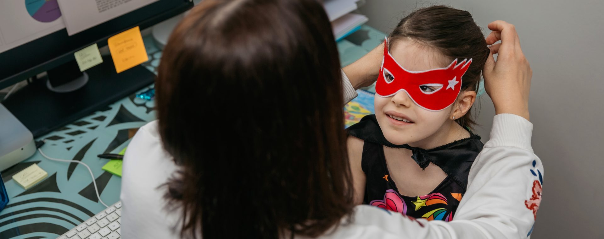woman teleworking and putting costume mask on her 2023 11 27 05 23 40 utc