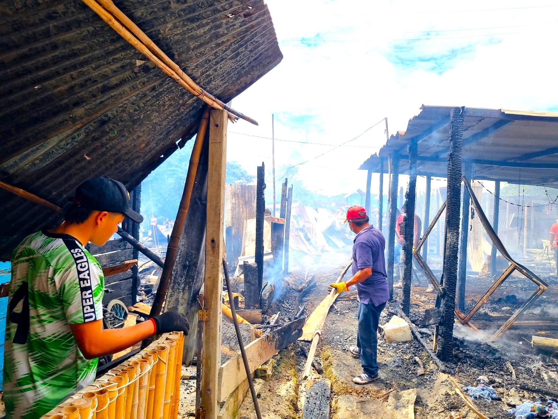 Grave incendio en La Palma Cundinamarca deja 47 damnificados y afecta ocho viviendas2