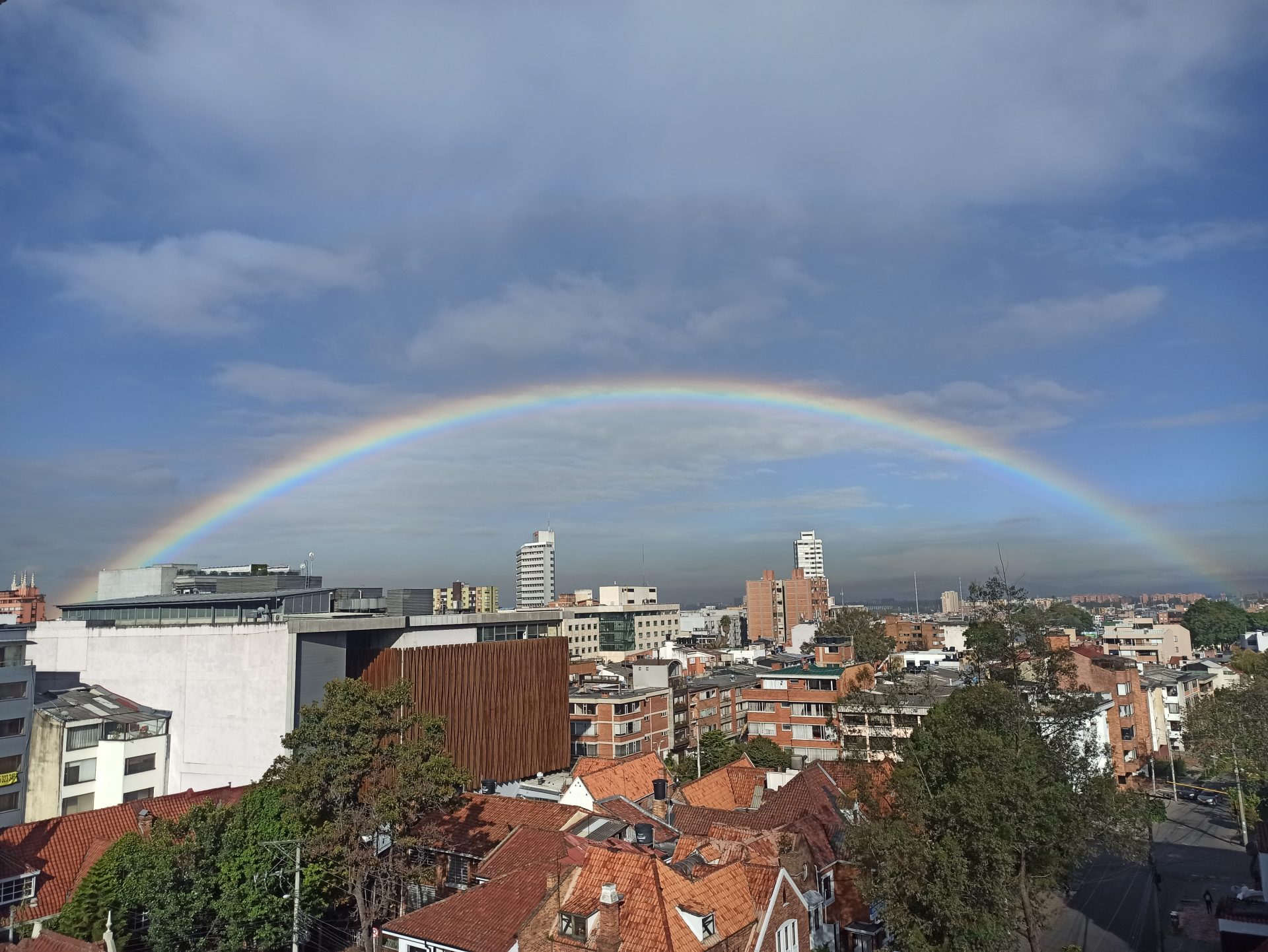 rainbow in bogota 2023 11 27 04 52 52 utc