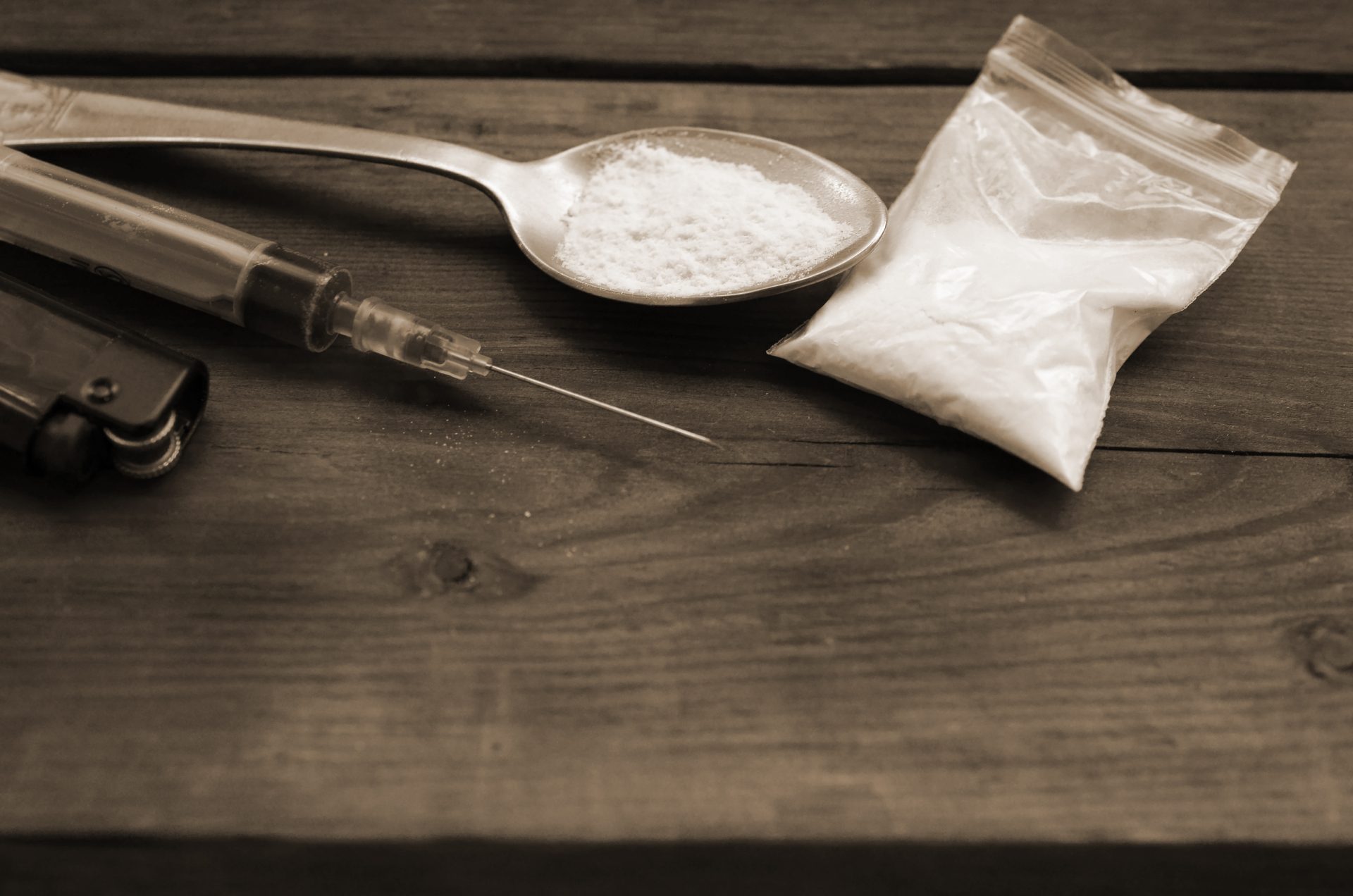 syringe lighter and spoon full of white powder on 2023 11 27 05 08 33 utc