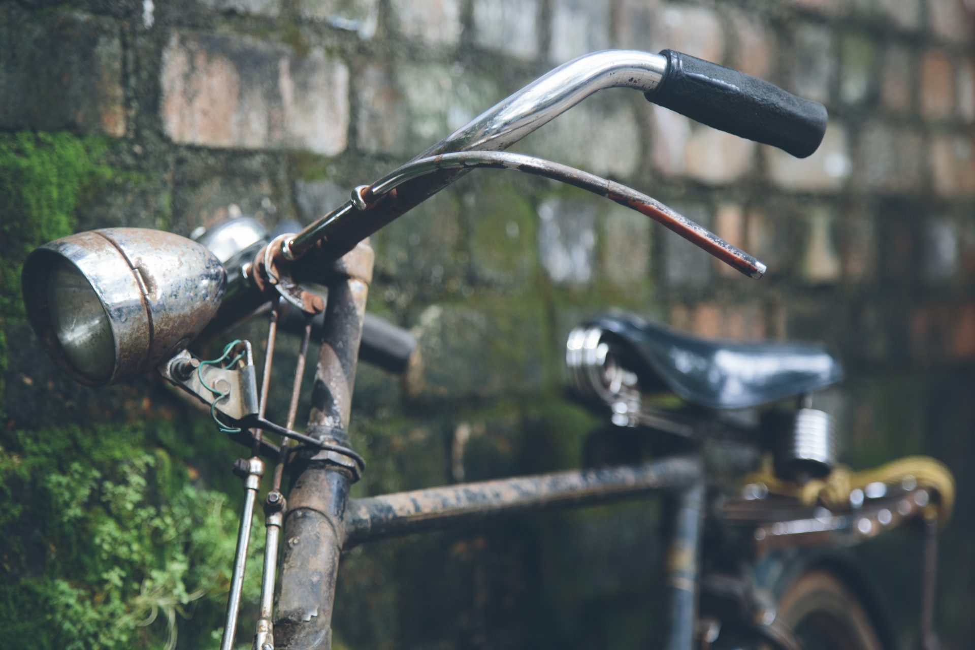 old bike in kerala india 2023 11 27 04 56 50 utc