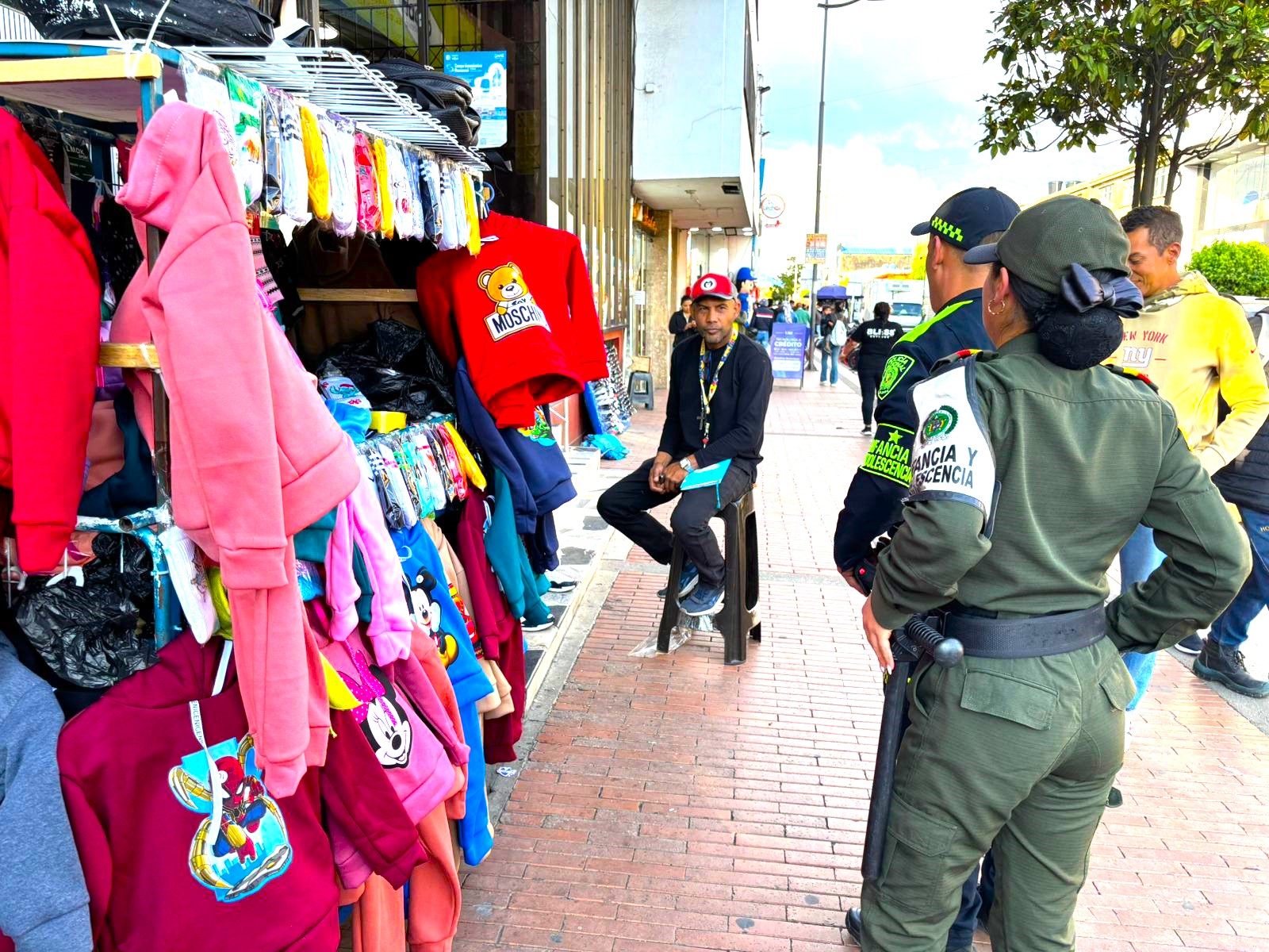 Policia de Infancia y Adolescencia lidero jornada contra el trabajo infantil en Zipaquira3