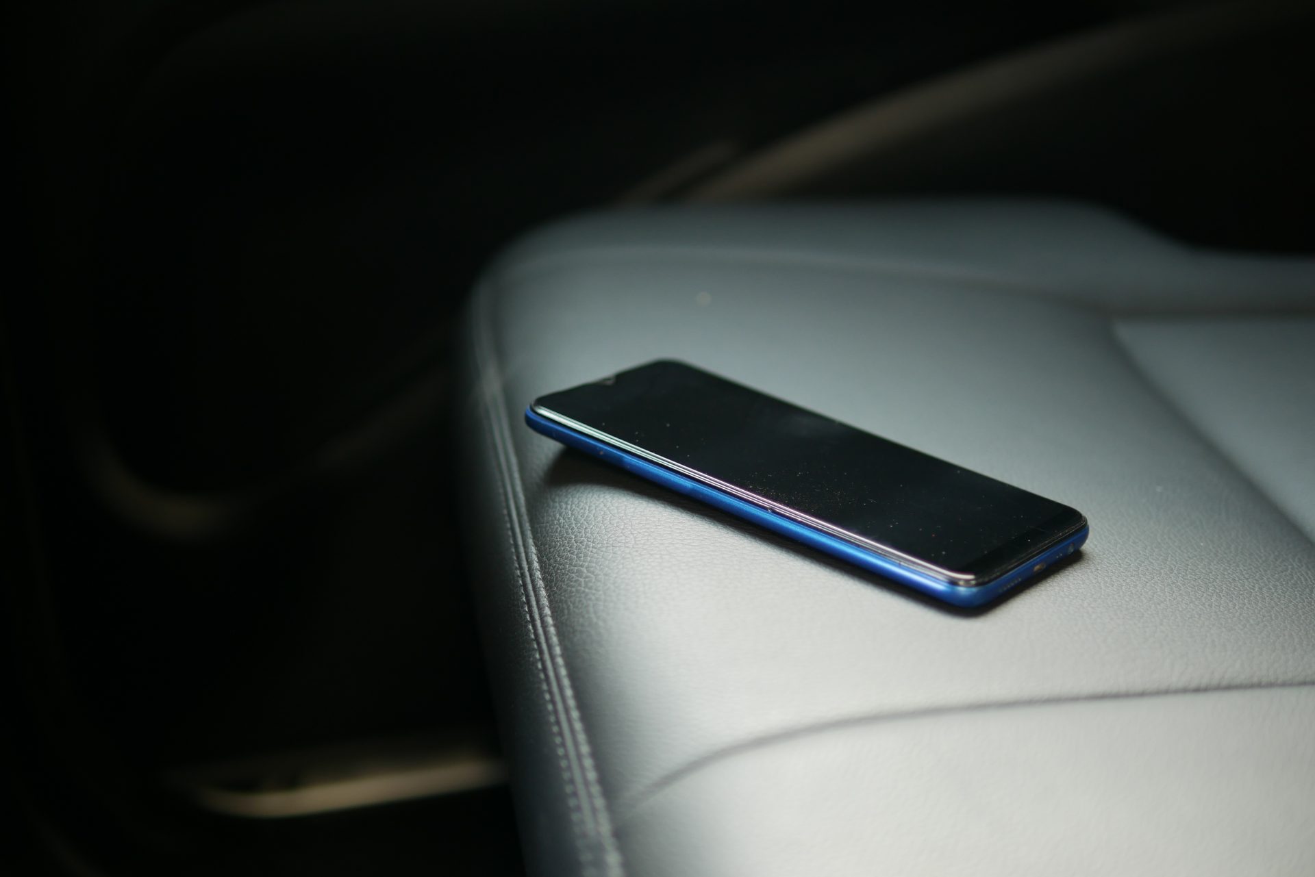 forget smartphone on car sit lost smart phone 2024 12 10 04 18 49 utc