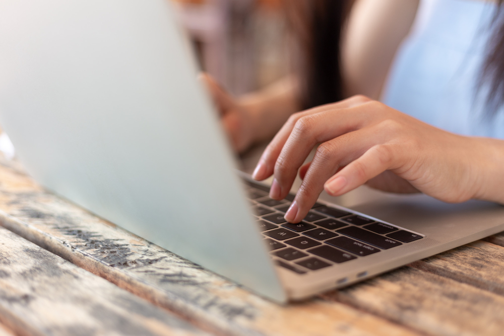 Guia completa para elegir el portatil ideal en 2025 Desde estudiantes hasta gamers 1