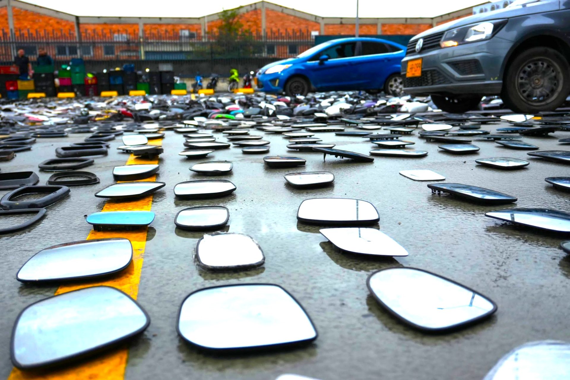 Cae red de autopartes robadas en Bogota2