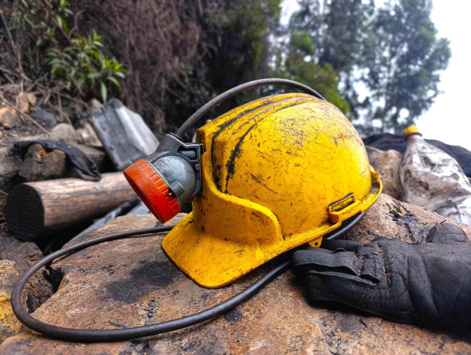 Seis minas de carbon operaban ilegalmente en Cucunuba