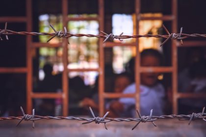Corte ordena medidas urgentes para evitar crisis alimentaria en centros de detencion transitoria1