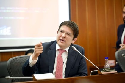 Miguel Uribe es operado de urgencia tras nuevo sangrado cerebral1