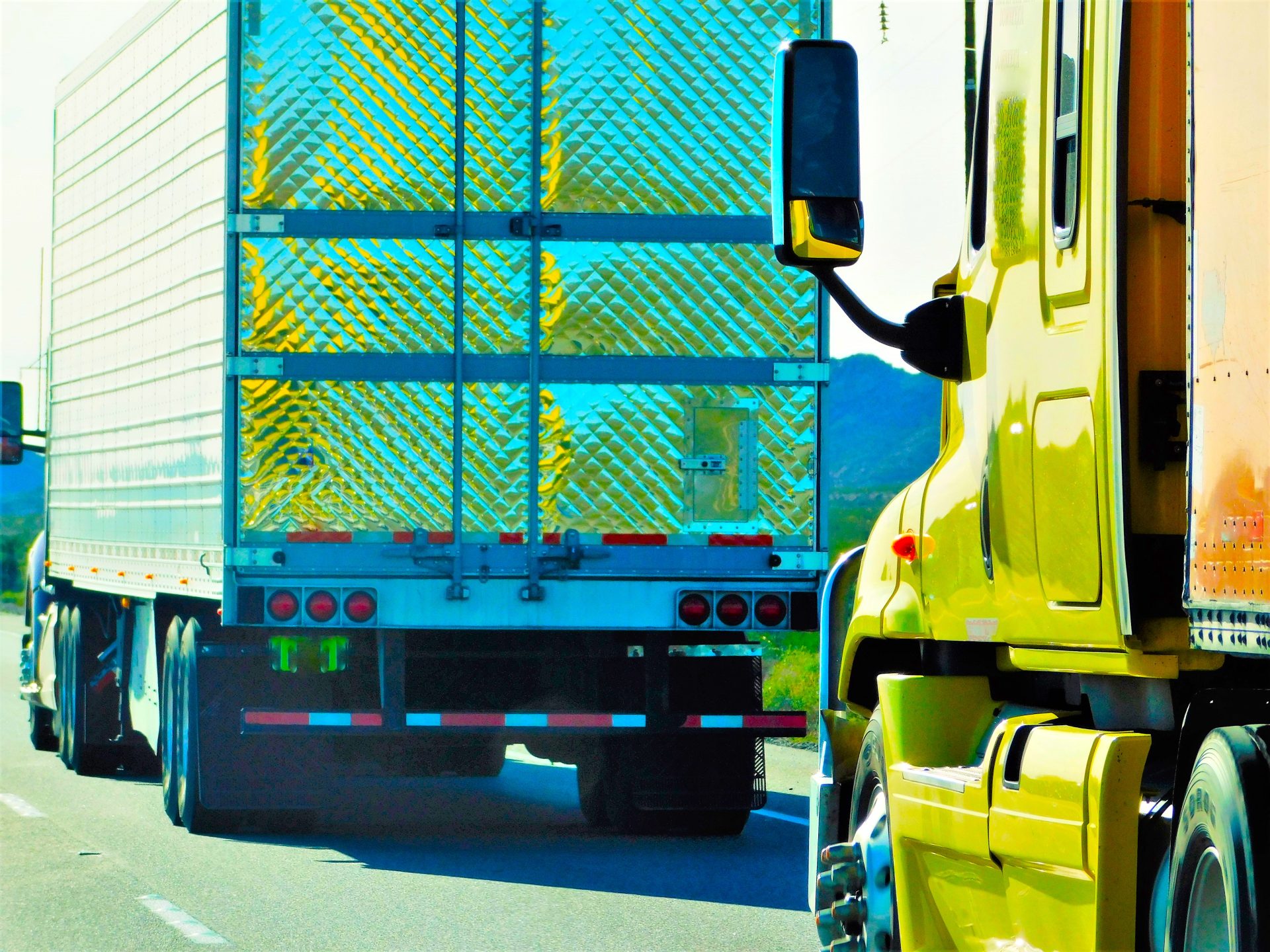 Pico y placa ambiental en Chia comenzaron las sanciones economicas para vehiculos de carga1