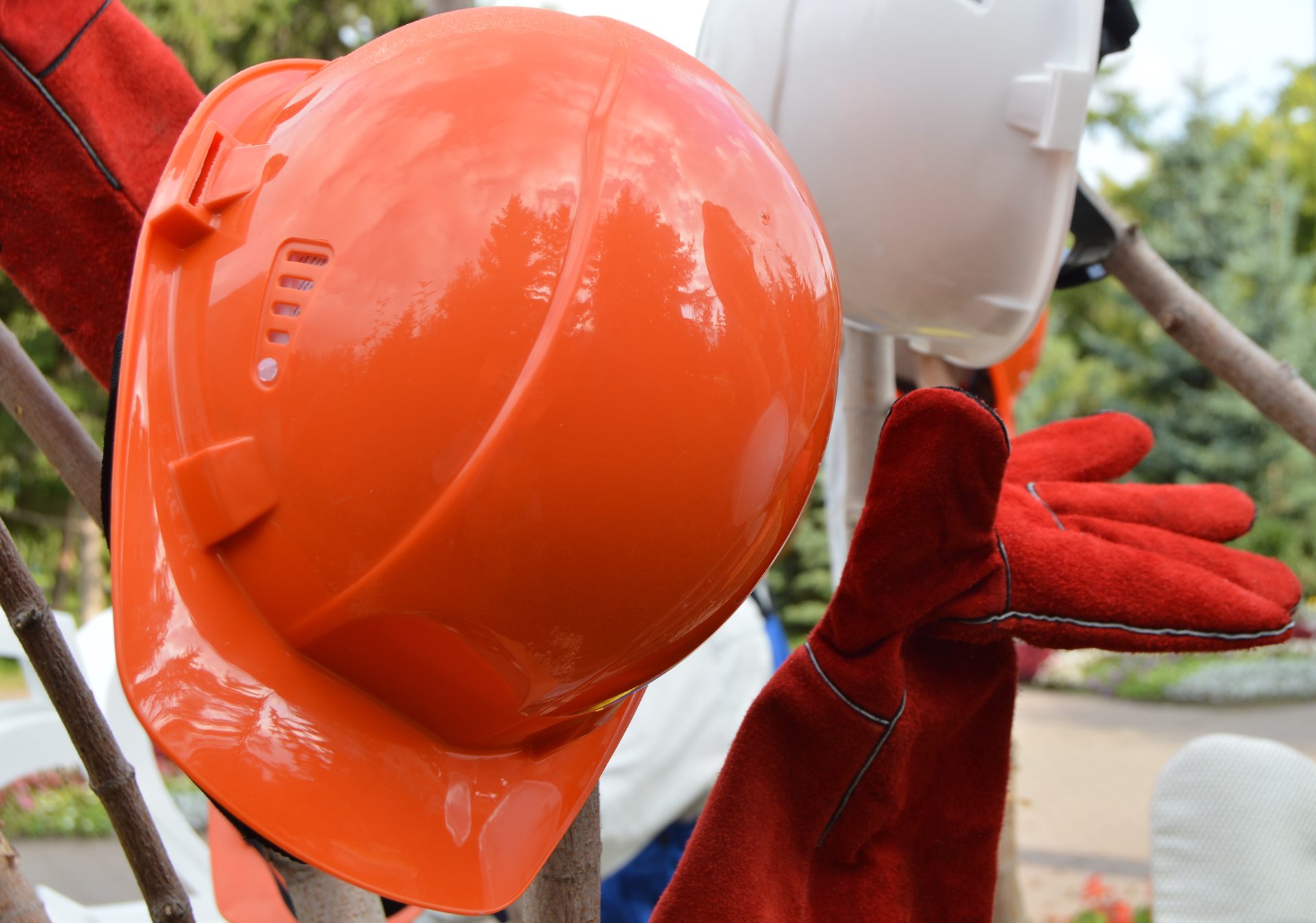 closeup of a red protective helmet and gloves out 2024 12 07 14 03 27 utc