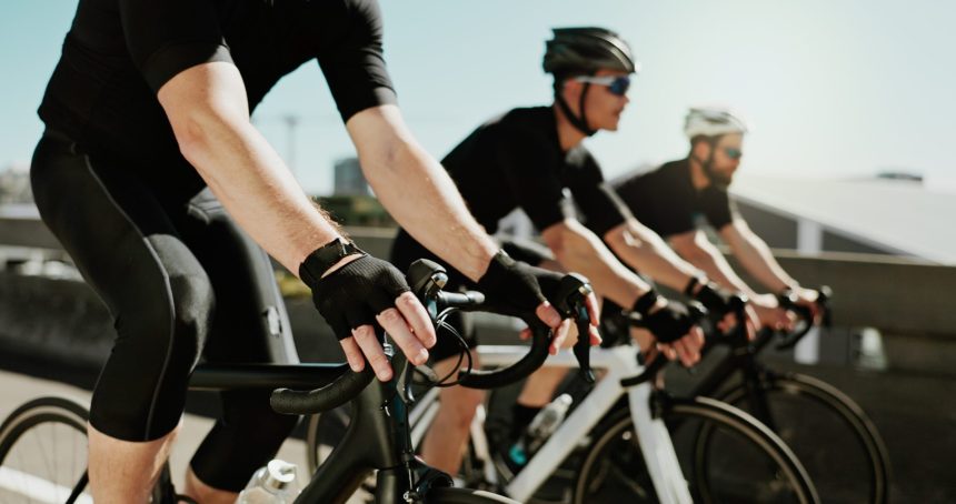 start race and cycling with people in city for tr 2025 04 06 11 30 53 utc