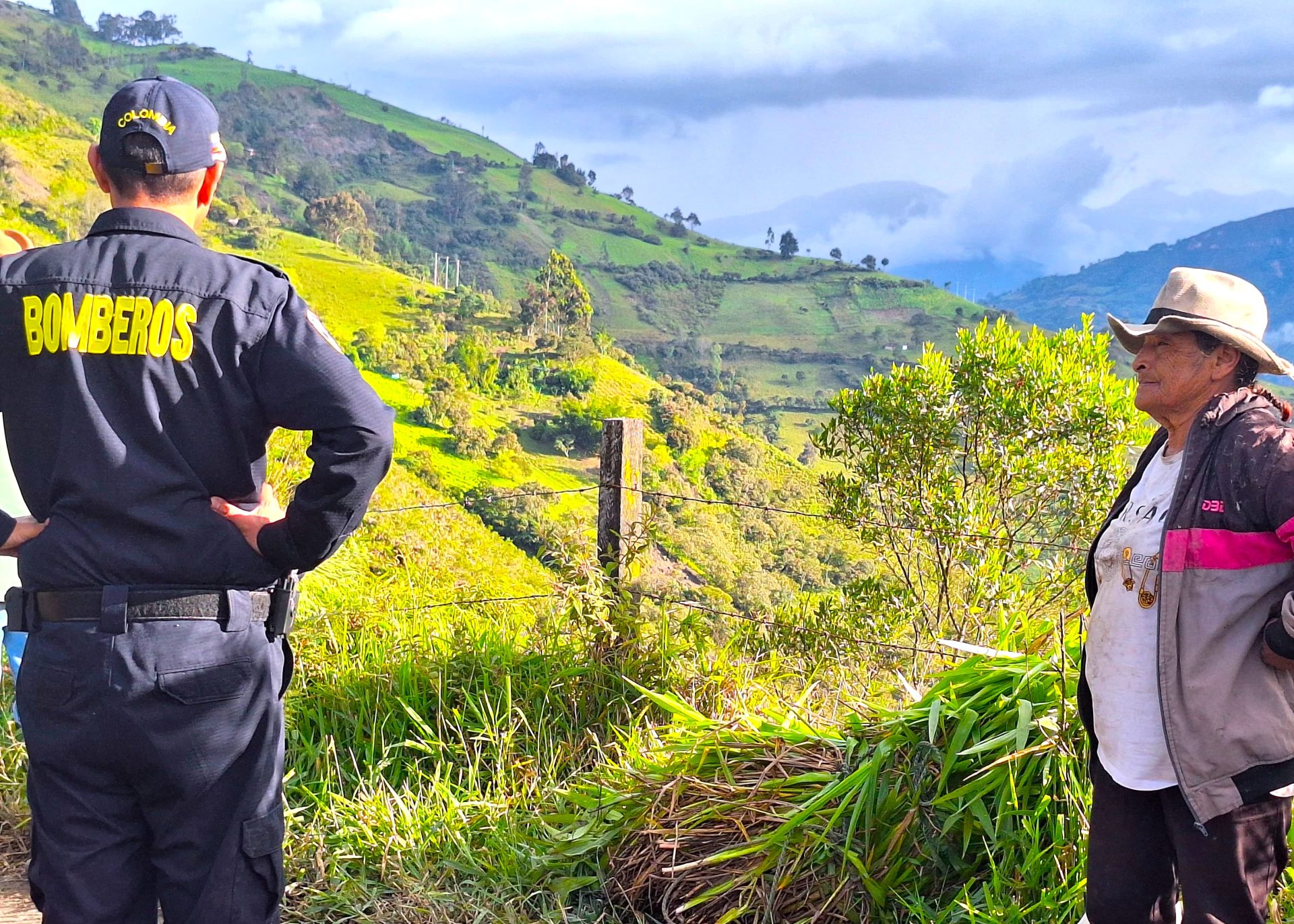 Bomberos Cundinamarca lidera operativo de emergencia en Fomeque2