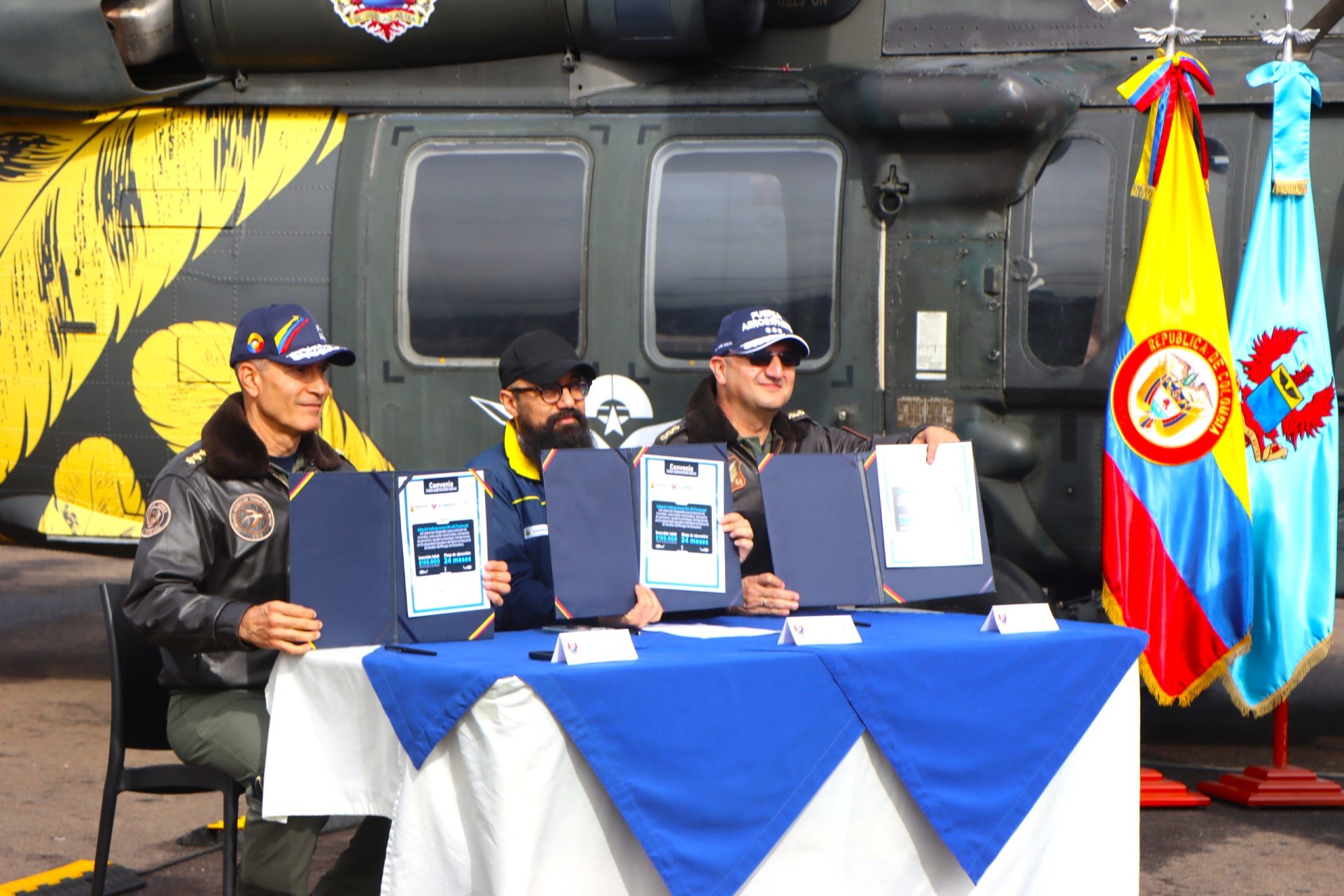 Colombia adquiere helicopteros Firehawk para fortalecer respuesta a desastres naturales1