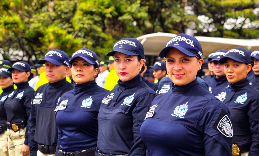 Dijin celebra 72 anos al frente de la lucha contra el crimen organizado en Colombia1