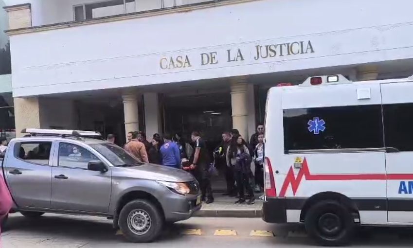 Emergencia en Tocancipa Casa de Justicia evacuada por presencia de gas toxico no identificado