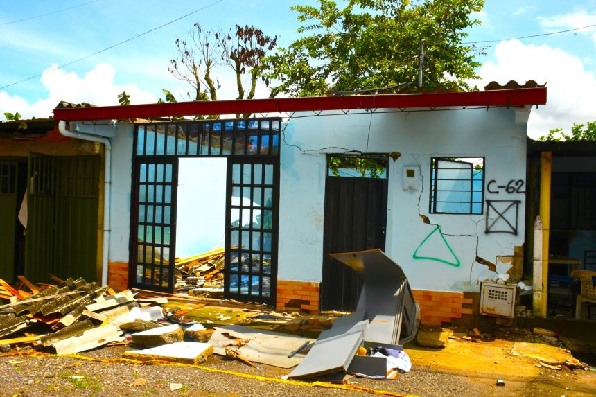 Tocancipa ayuda a reconstruir Medina y Paratebueno1