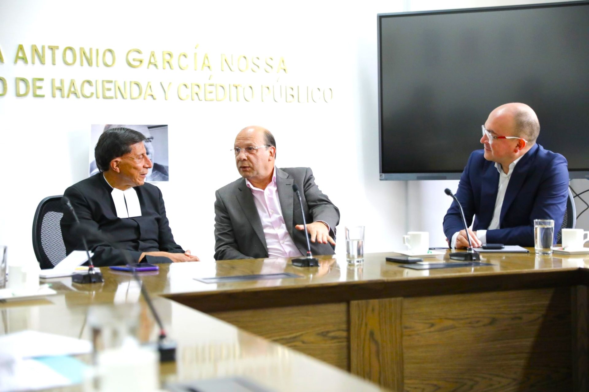 Zipaquira camina en la transformacion educativa con el Centro de Inteligencia Artificial 2