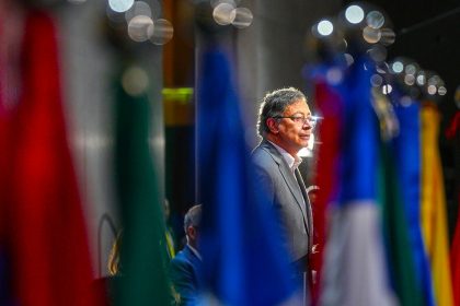 ‘Ni una tonelada mas de carbon de Colombia a Israel