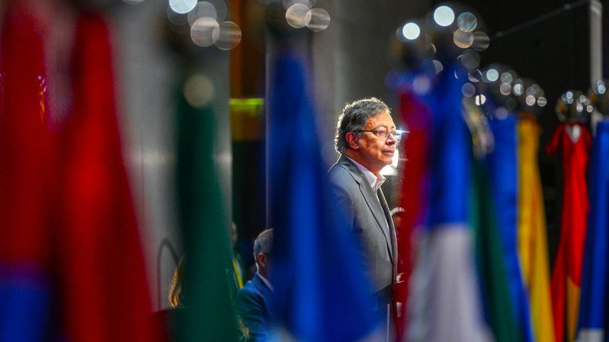 ‘Ni una tonelada mas de carbon de Colombia a Israel