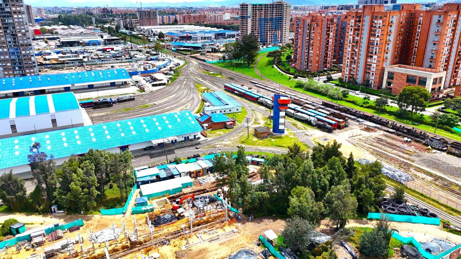 $151 mil millones para electrificar el RegioTram y el Metro de Bogotá
