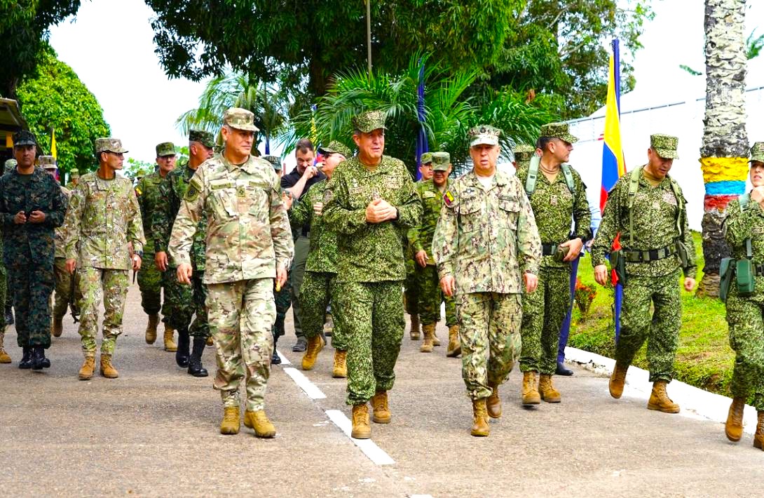 Colombia Ecuador y Peru blindan la triple frontera contra el crimen organizado