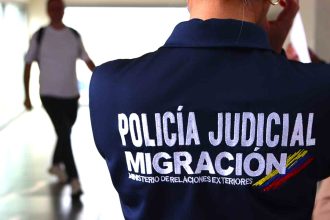 Estafadores en redes sociales ofrecen falsos tramites de PPT y cedulas de extranjeria Migracion1