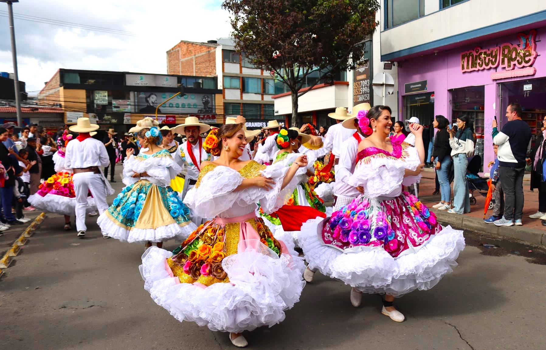 Festival Cultural Salinero 2025 Zipaquira celebra Un solo corazon mil culturas 3