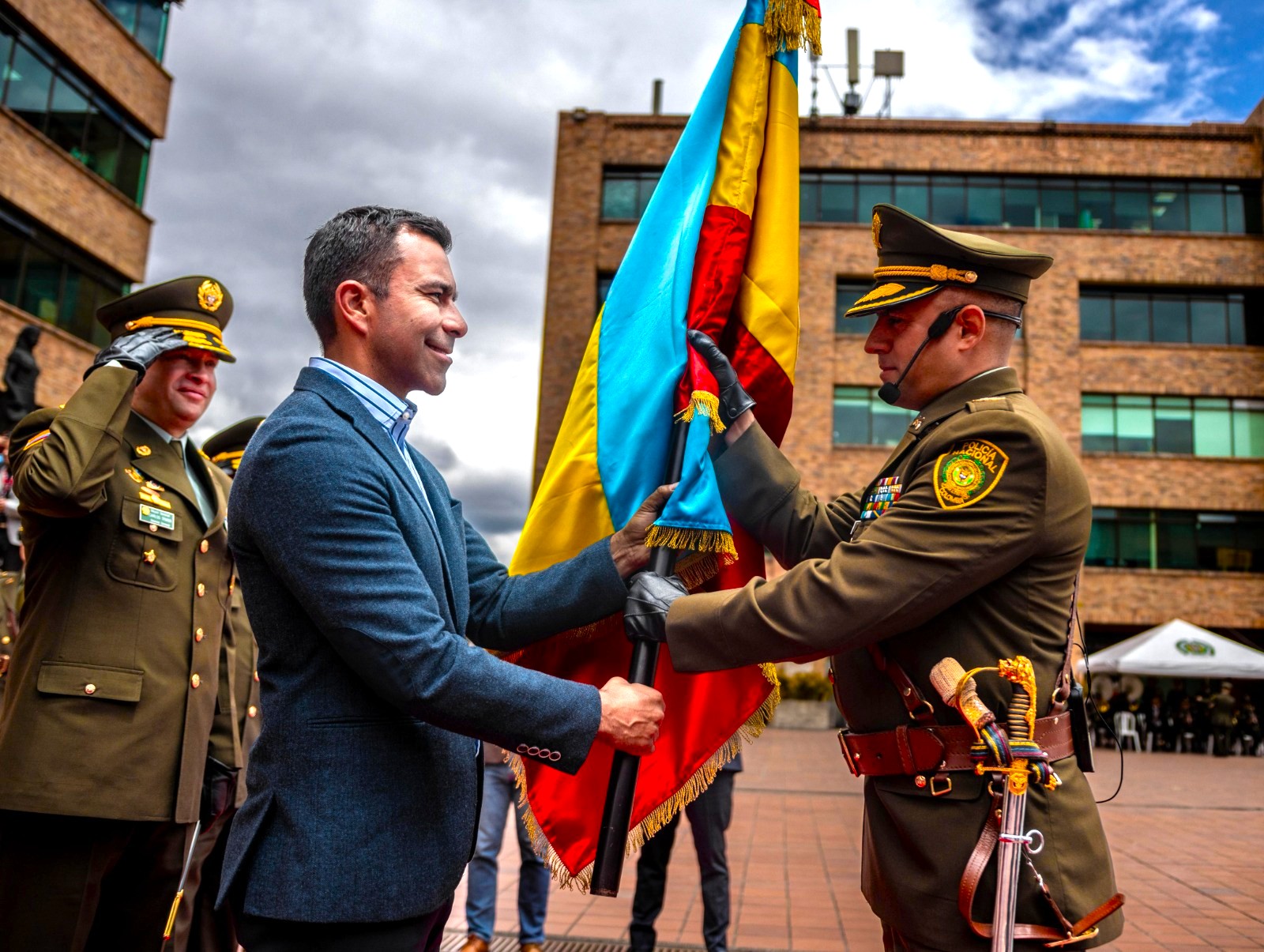 Coronel Mauricio Herrera asume el mando de la Policia en Cundinamarca2