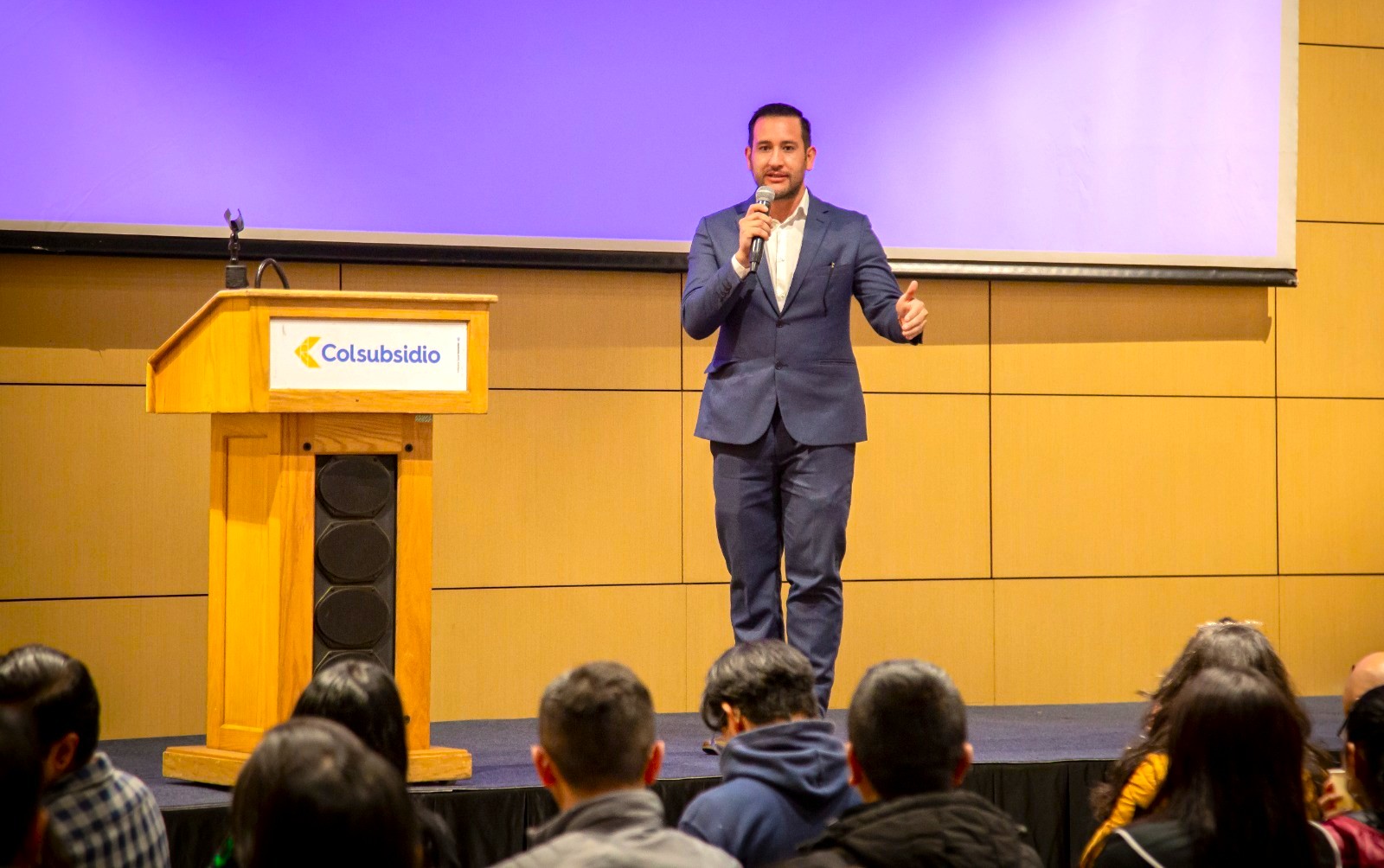Cundinamarca traslado 140 docentes por salud