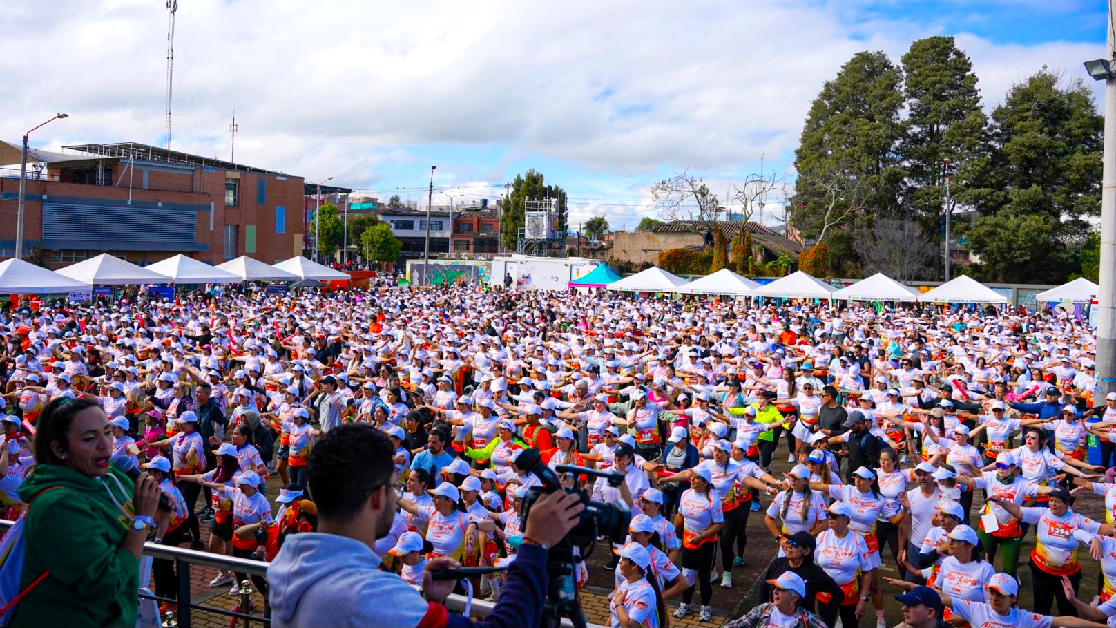 En Chia mas de 3.400 mujeres vivieron la Carrera Atletica Mujeres Vida y Esperanza 2025 2