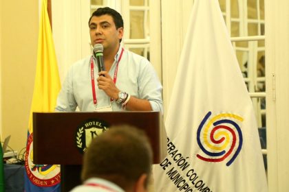 Presidente de Fedemunicipios exige al Gobierno Nacional enviar recursos ya para salvar vidas en las vias