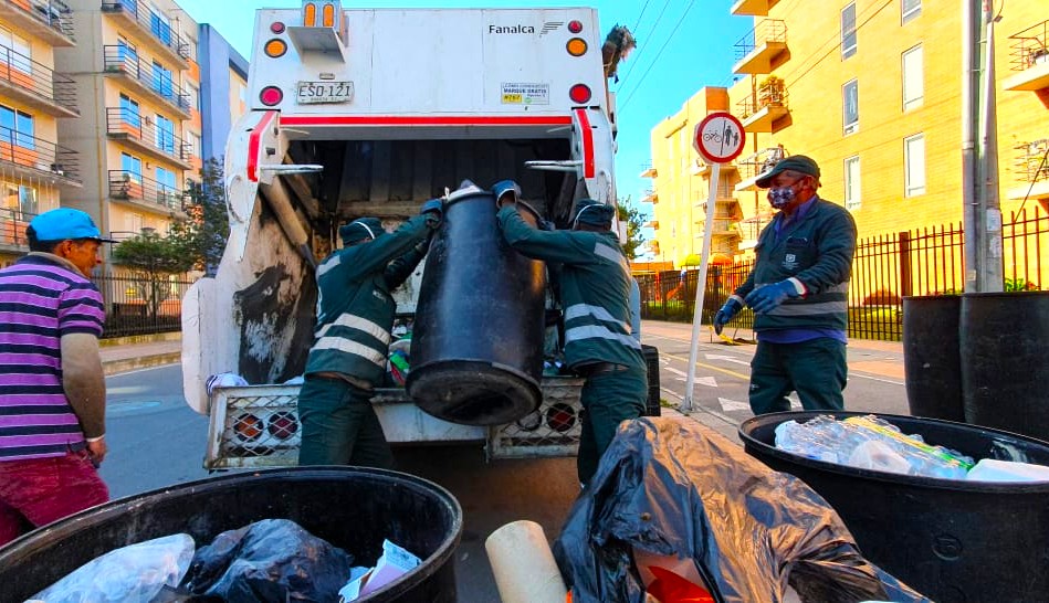 Procuraduria prende alarmas ambientales en Bogota por riesgo en el servicio de aseo