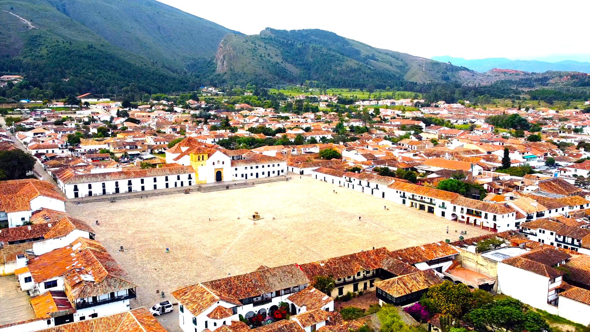 Villa de Leyva es epicentro del turismo cultural con el XI Encuentro Nacional de Pueblos Patrimonio1