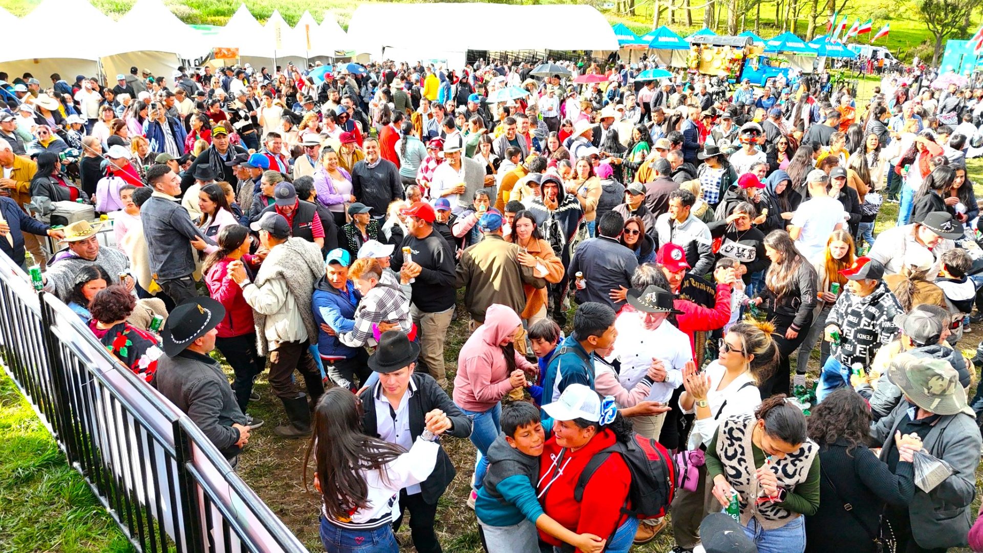 Zipaquira disfruto el primer dia de la Fiesta de Integracion de la Familia Campesina 2