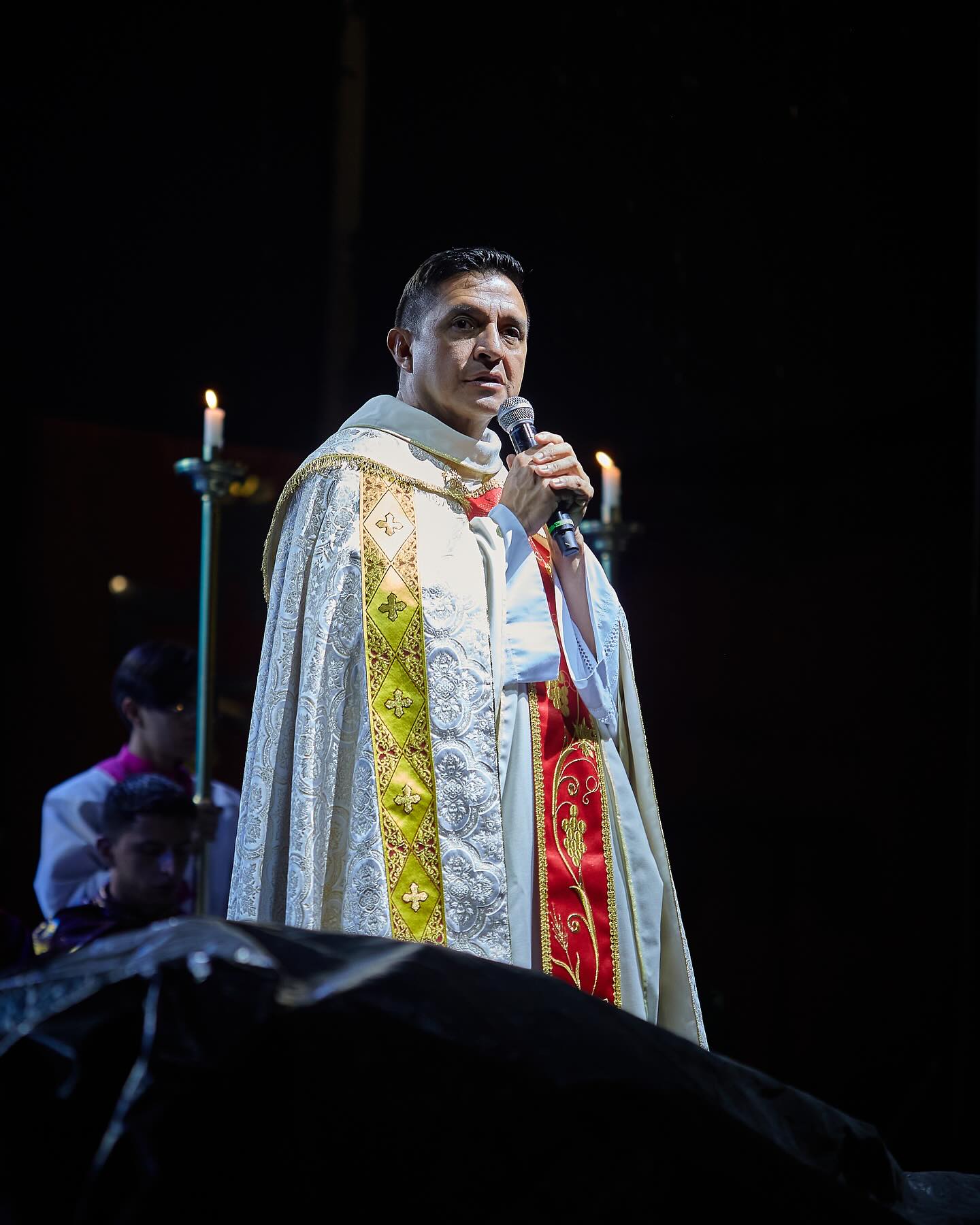 470194940 18336776293199488 4228229831709924348 n