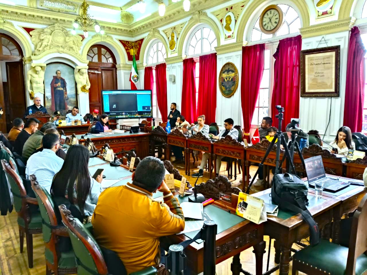 Alcalde de Zipaquira resalta avances financieros y anuncia plan de revitalizacion del Centro Historico2